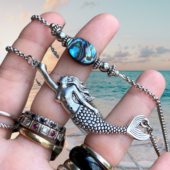 Mermaid abalone necklace . Double layer necklace with genuine blue abalone shell - Picture 2 of 15
